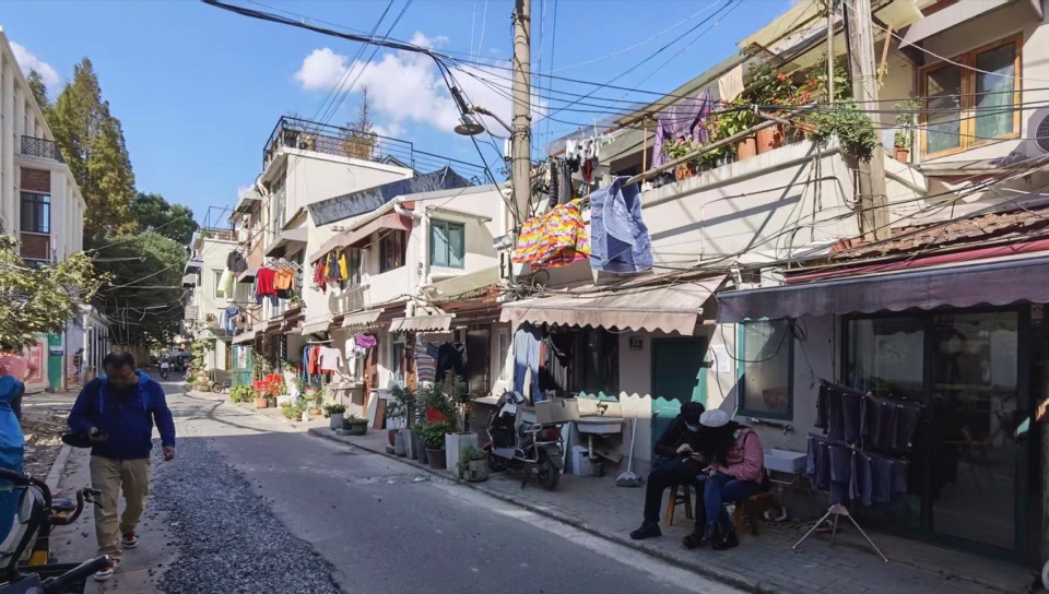 Mini Sanbao Ceramic Art Studio