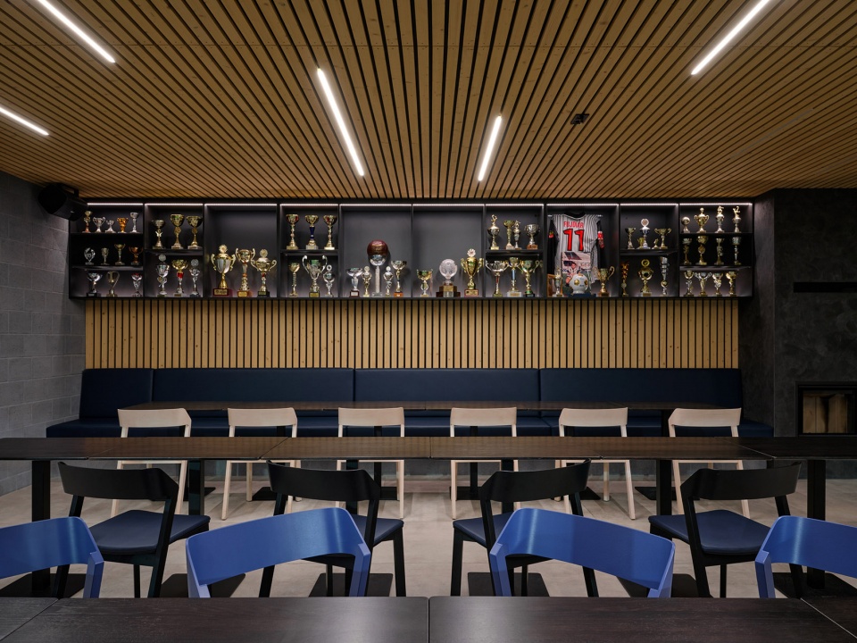 sk plana sports complex by proam architekti