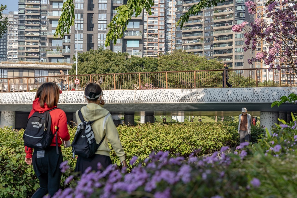 shenzhen houhai river park by hope design