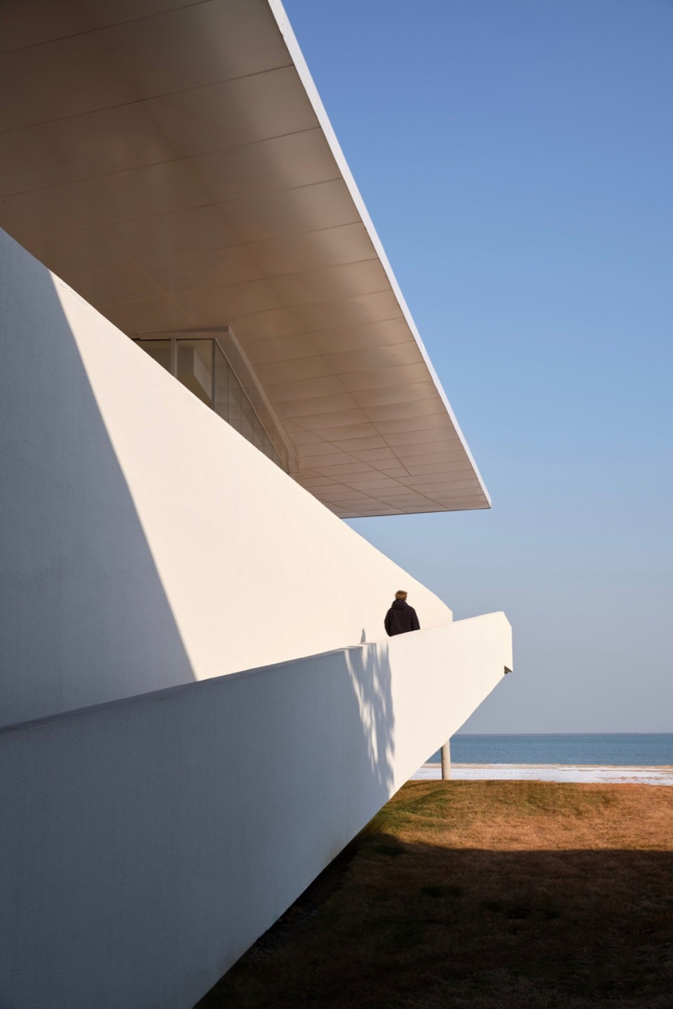 Tide s Echo Hall by Trace Architecture Office