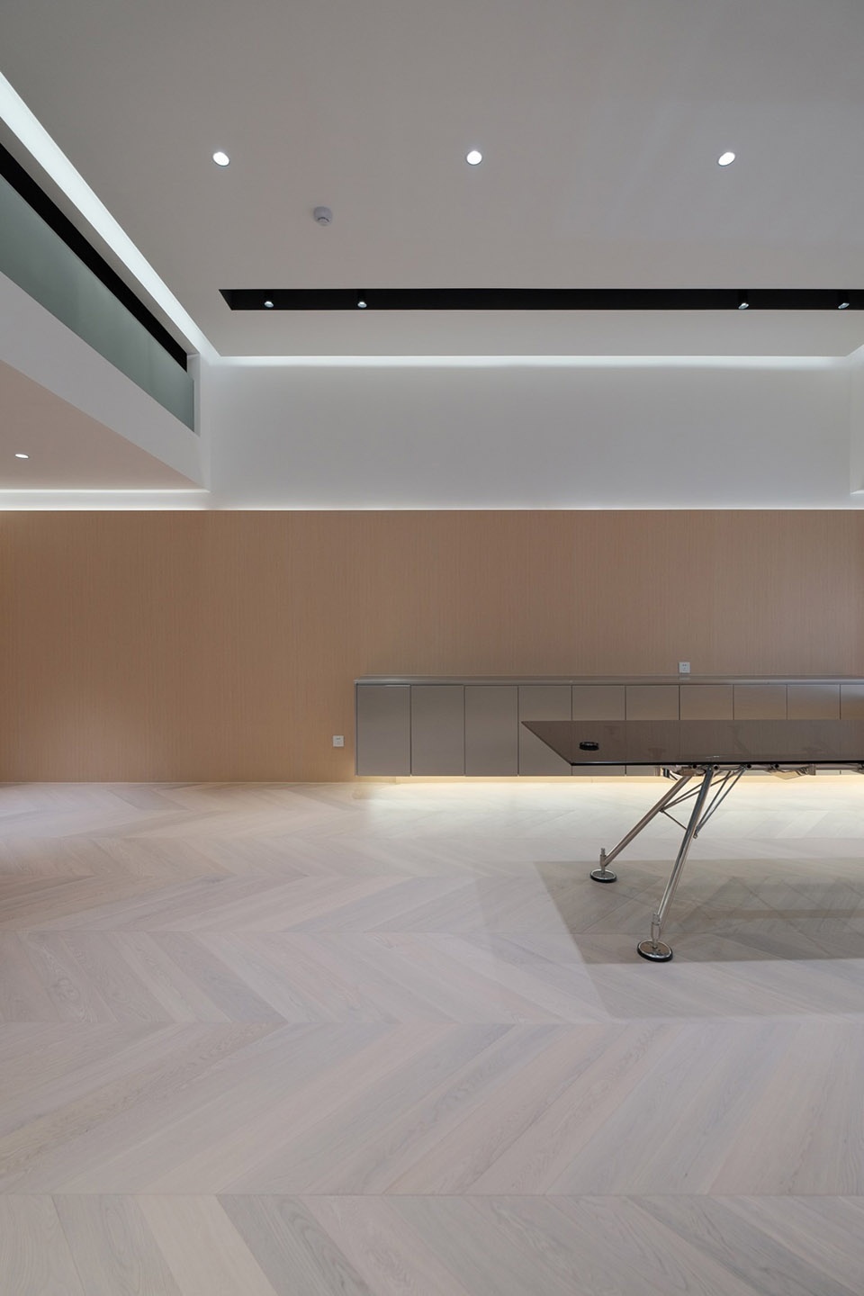 101FF Office Space by OneMoodDESIGN