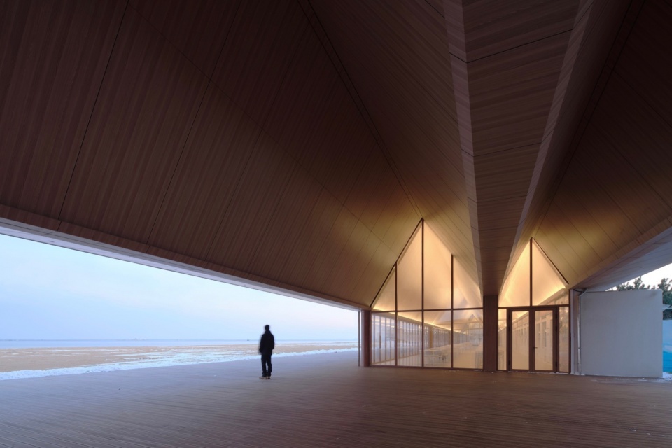 Tide s Echo Hall by Trace Architecture Office