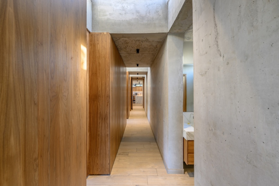nnCLP HOUSE by nnarquitectos