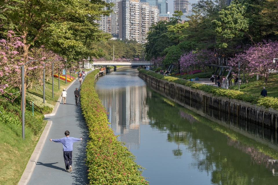 shenzhen houhai river park by hope design
