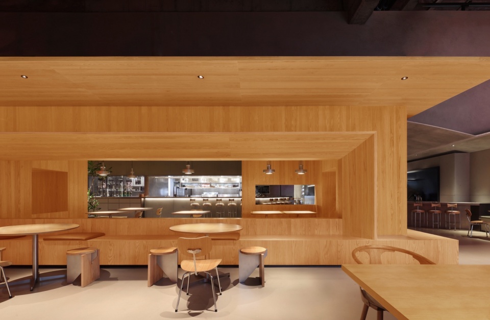 gm Changsha Guanshali Bakery by UND Design Studio
