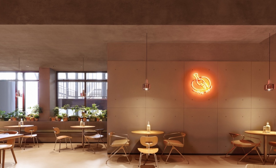 gm Changsha Guanshali Bakery by UND Design Studio