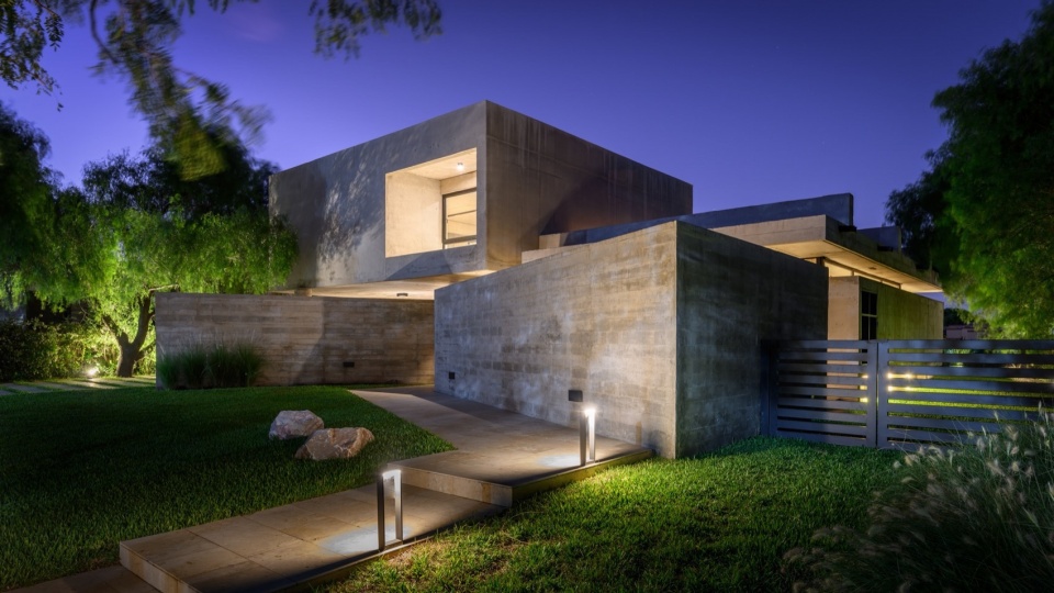 nnCLP HOUSE by nnarquitectos