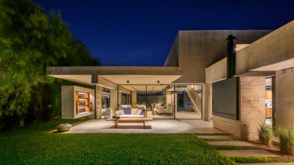 nnCLP HOUSE by nnarquitectos