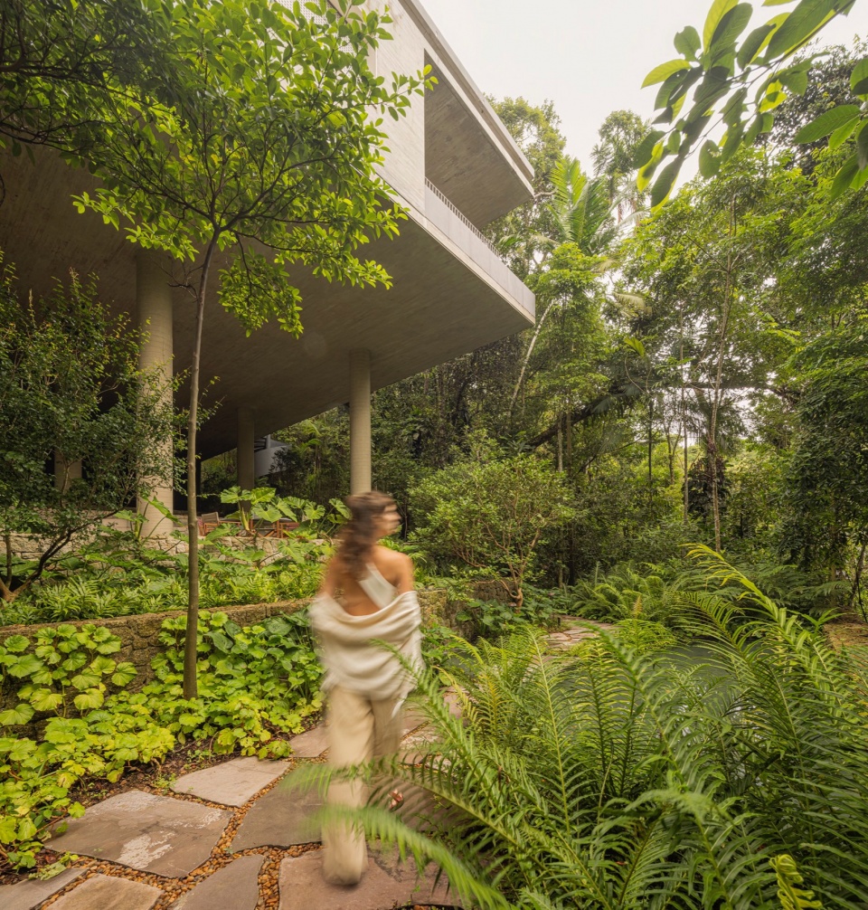 Canopy House by Studio Mk27