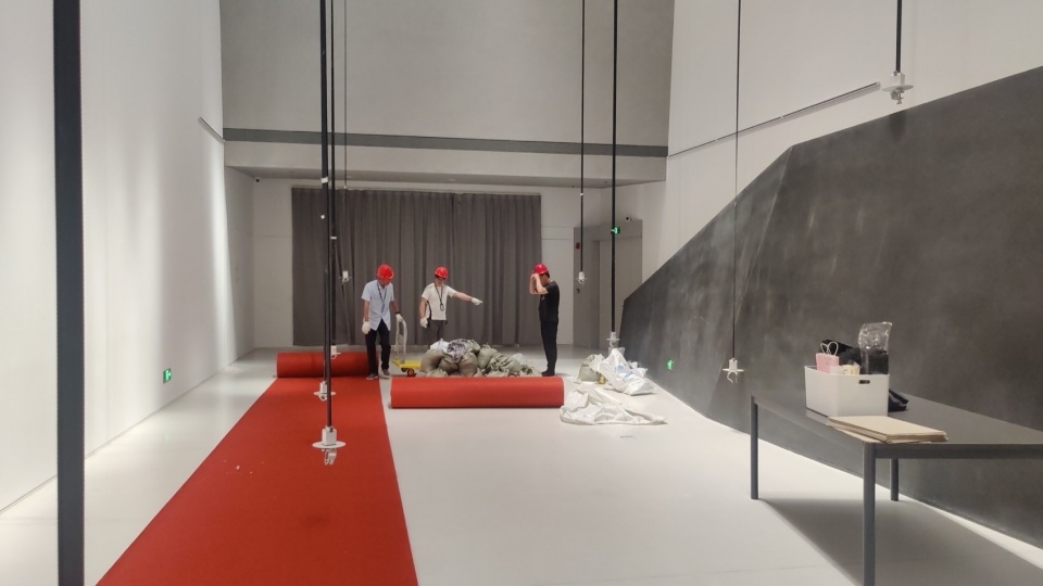 Material and Detail Air Membrane