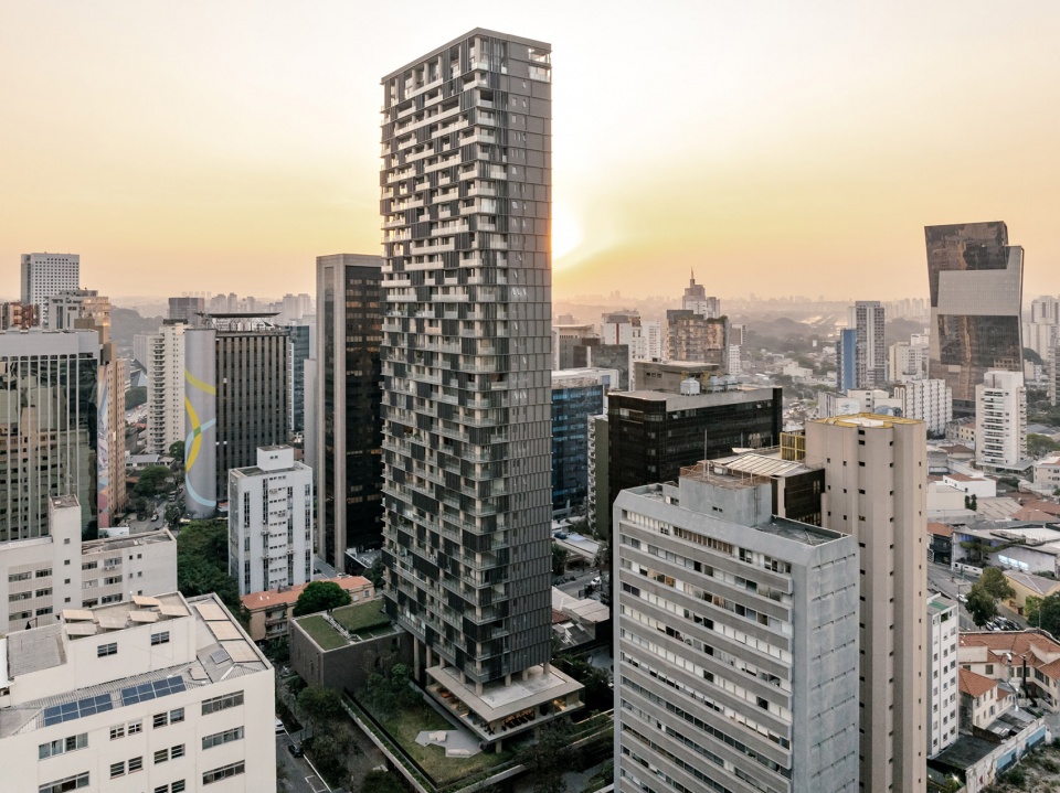 praca henrique monteiro by arthur casas