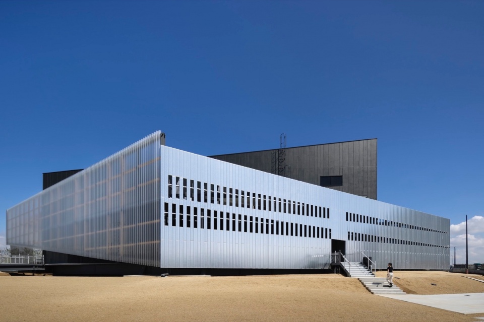 MitsubishiPavilion 006