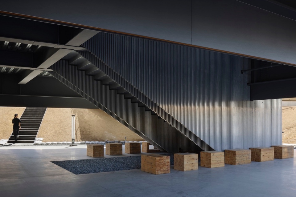 MitsubishiPavilion 058