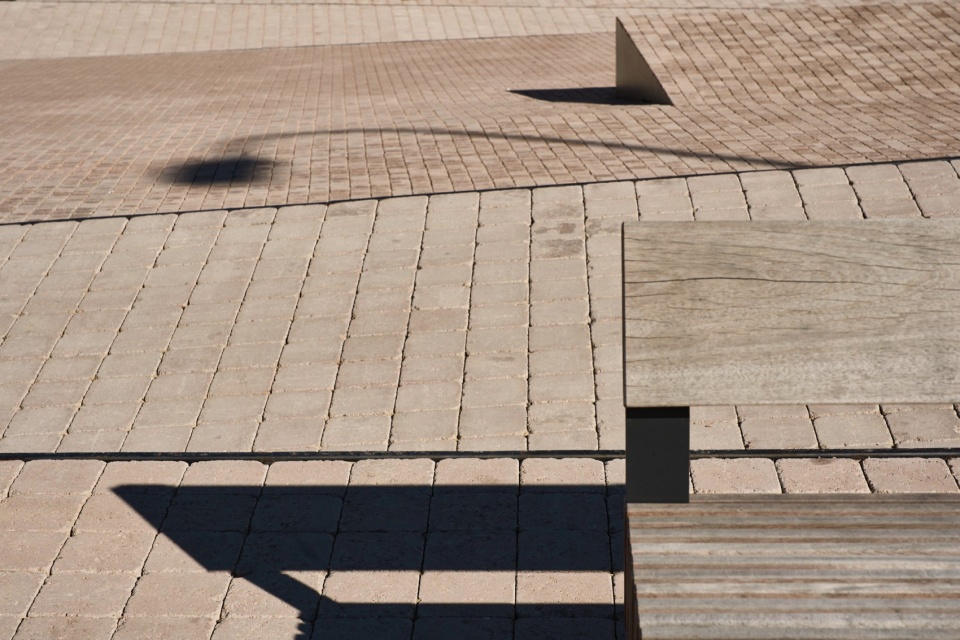 PLAZA DEL ZARRON BY BOV ESTUDIO © Javier Bravo 287