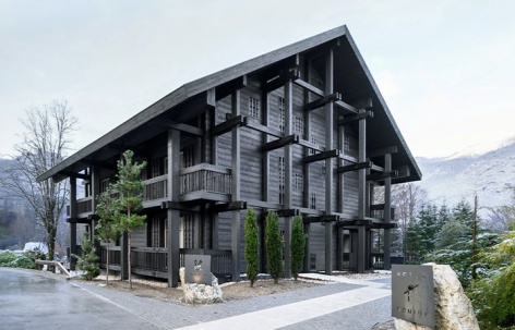 高山酒店，斯洛文尼亚 / OFIS ARHITEKTI