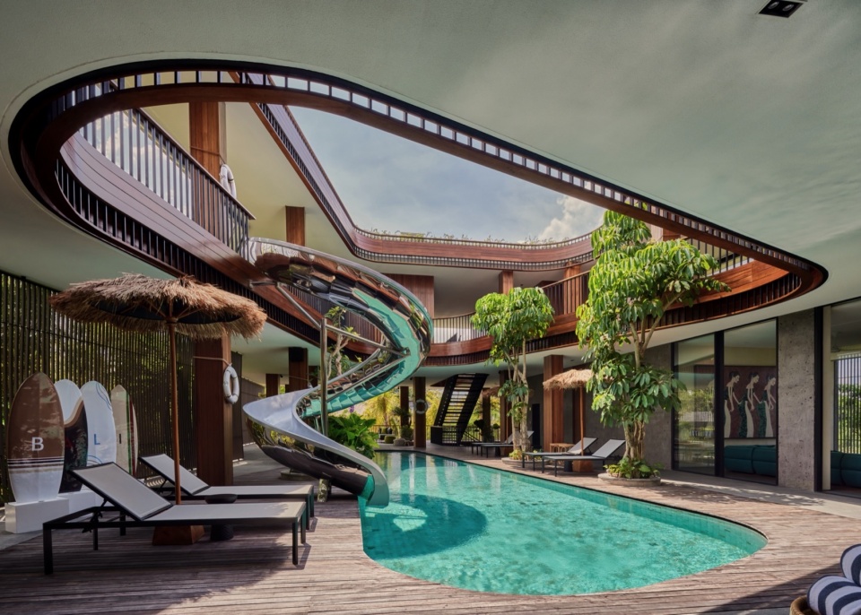 Akashi Residence by Alexis Dornier
