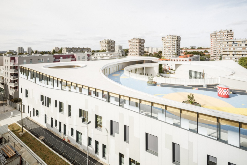 Genevieve de Gaulle Anthonioz School Group Atelier Aconcept