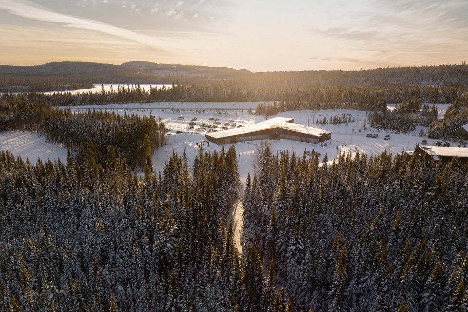 camp mercier by anne carrier architecture