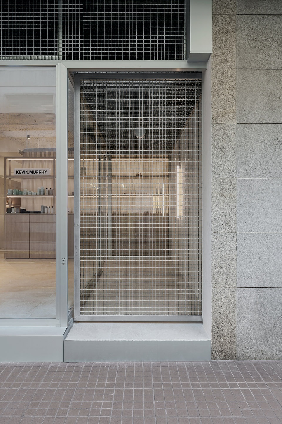 carlos pons beauty center by nan arquitectos