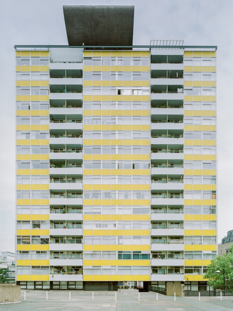 crescent house by type
