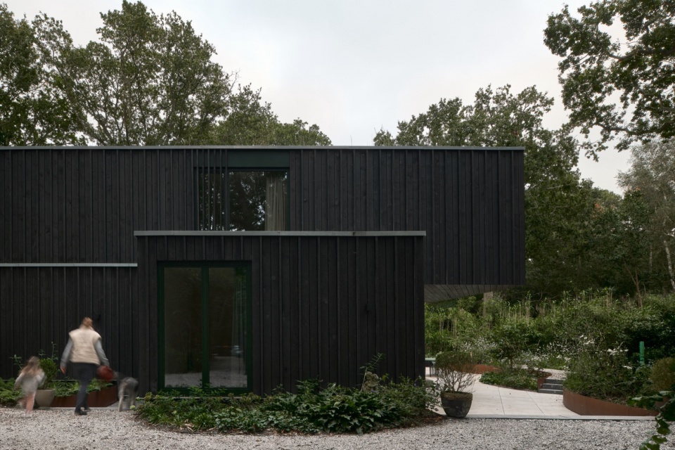 Forest House Oostvoorne by Kumiki Architecture