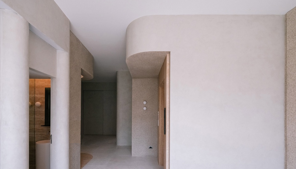 mitr headquarter home studio for dressmaker by phtaa living design