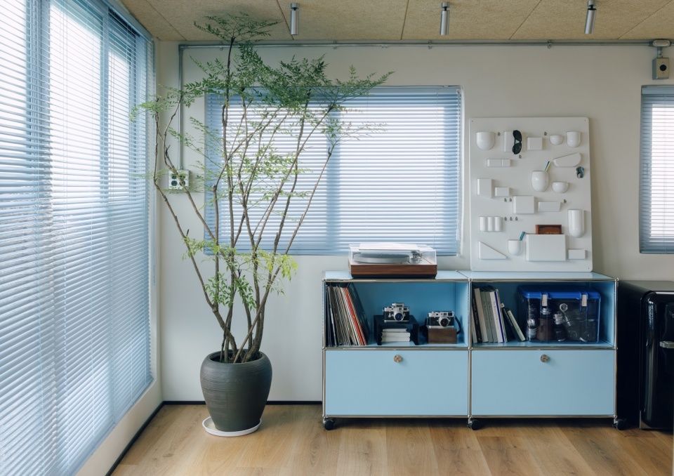 Narratives of Balanced Spaces