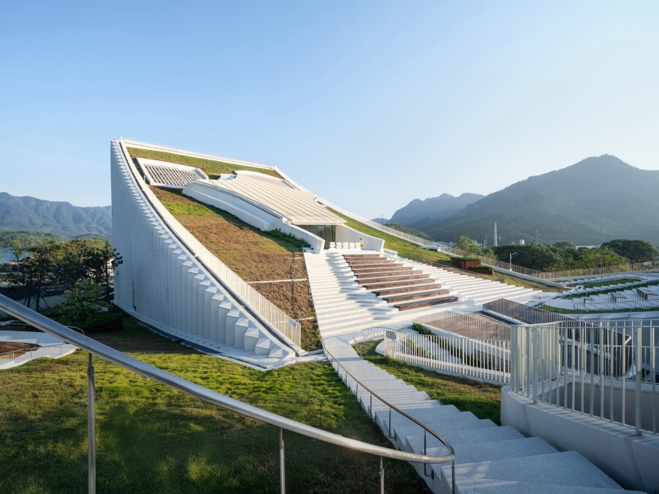 Sunner Museum by Atelier Alter Architects