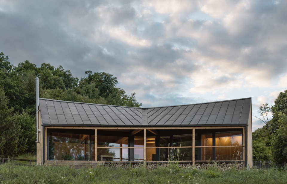 Weekend House in Bohemian Paradise by NEW HOW architects