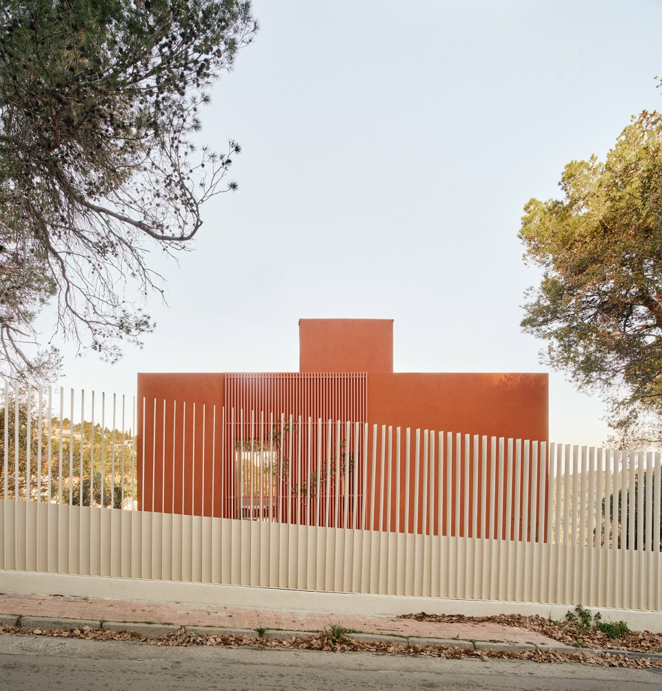 casa magarola by raul sanchez
