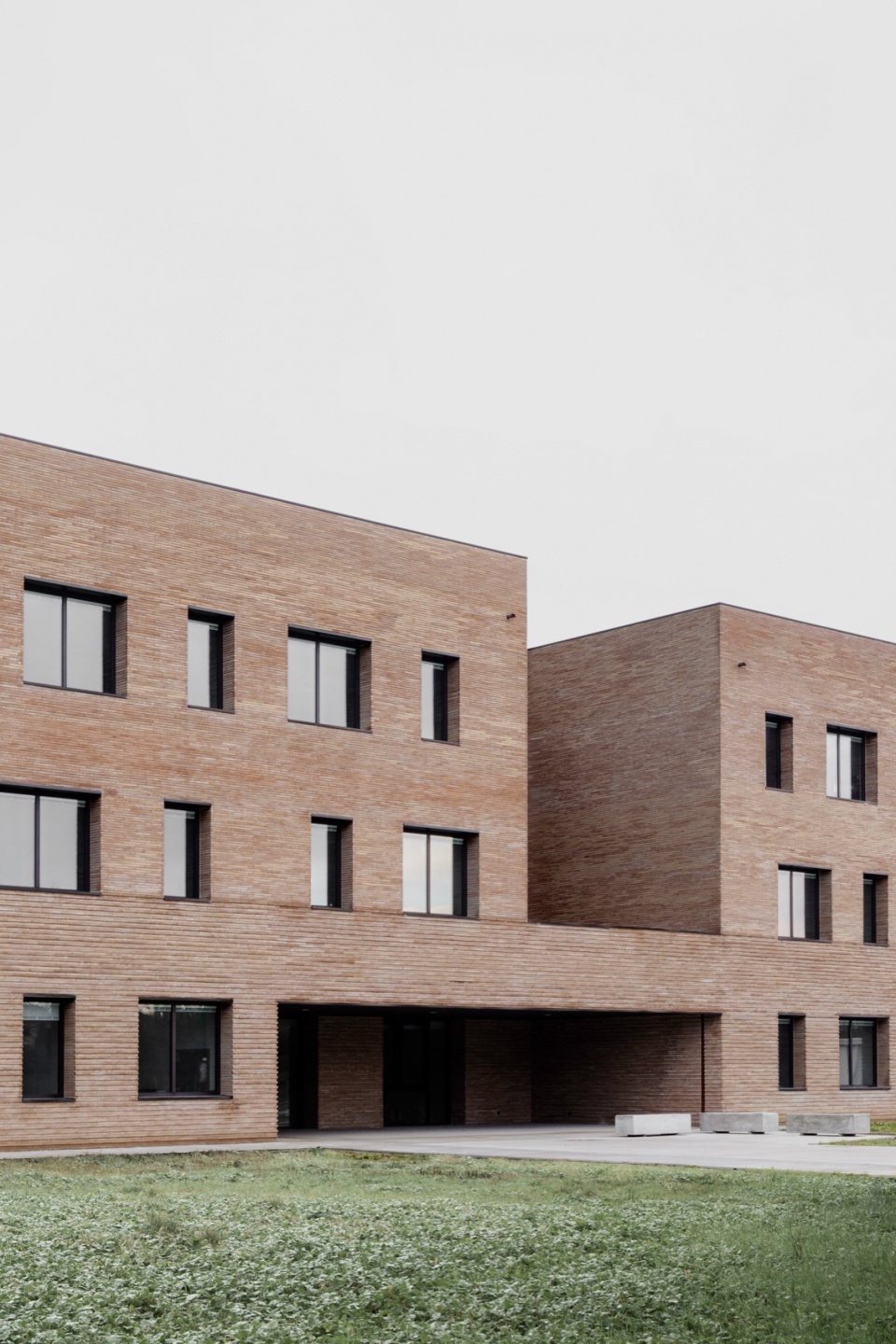 montale high school pontedera by coluccipartners architettura