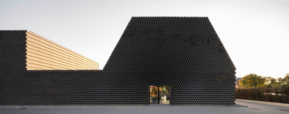 Gambit Office by KWK Promes