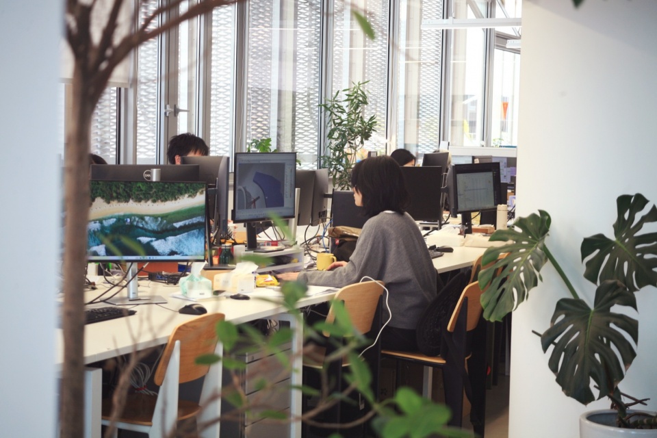 OFFICE FACT Atelier Z plus