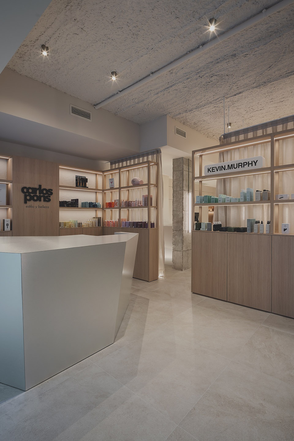 carlos pons beauty center by nan arquitectos