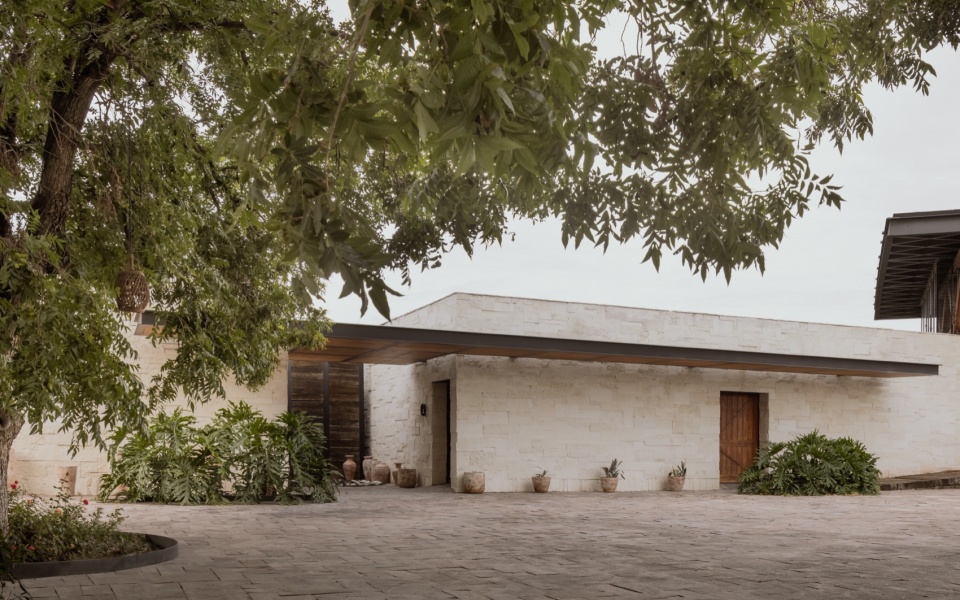 el fraile ranch house by heryco