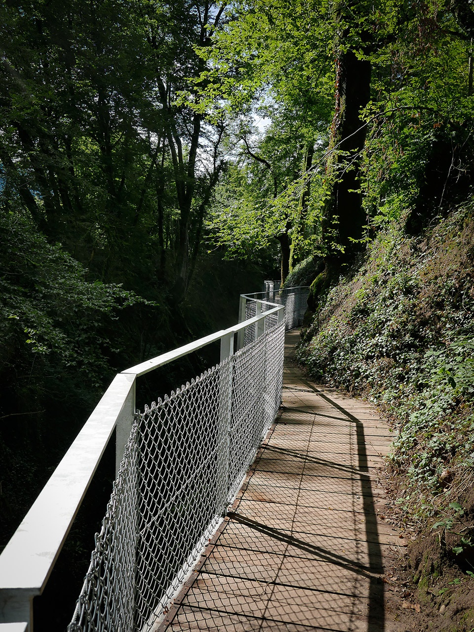 gorges du sierroz by icmarchitectures