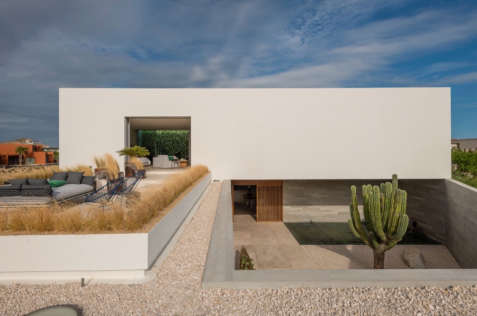 ima house by ezequiel farca studio