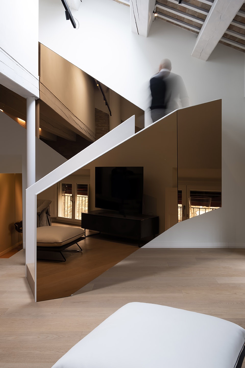 the nap penthouse by tisselli studio architetti