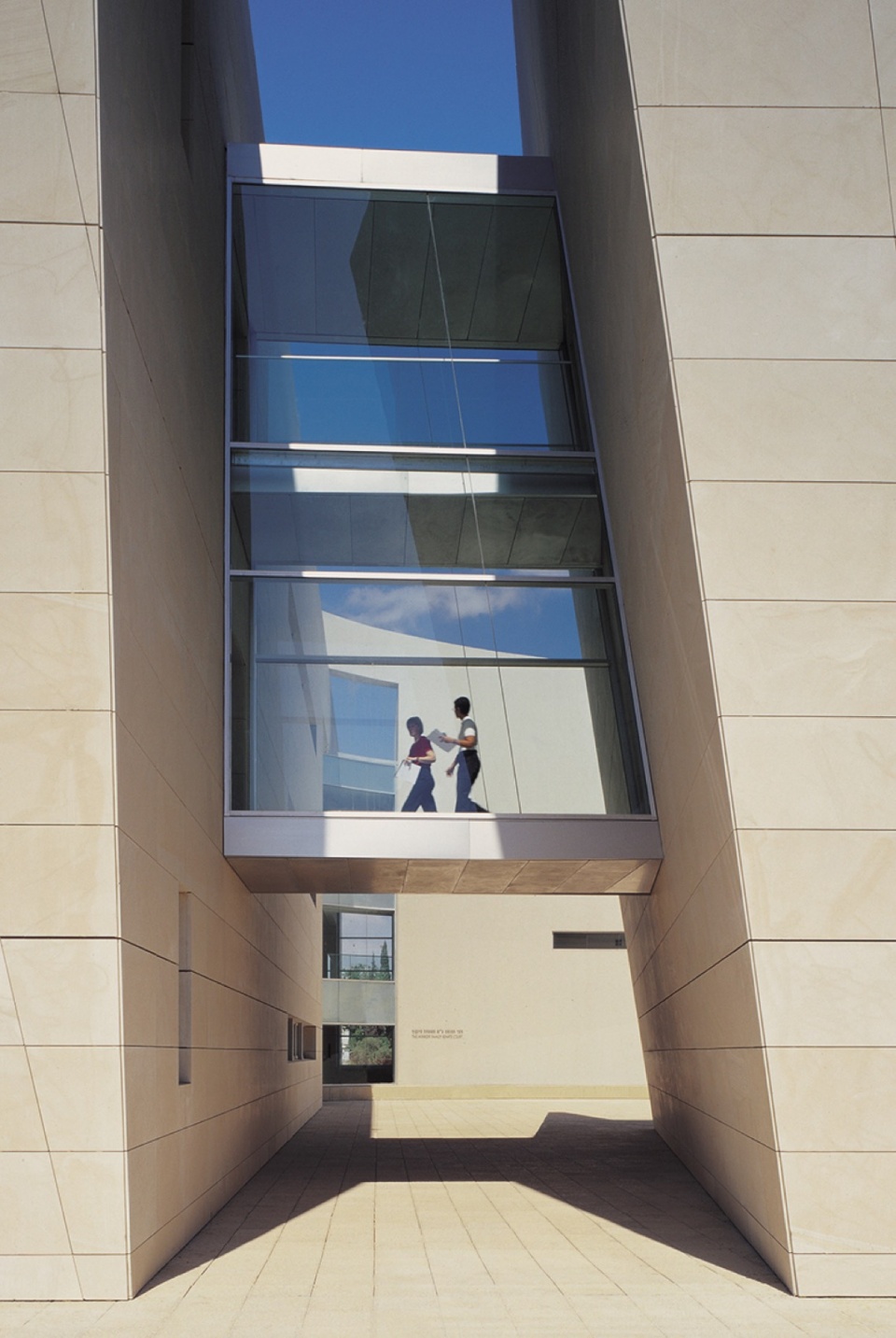 university senate center ben gurion university of the negev beer sheva by chyutin architects