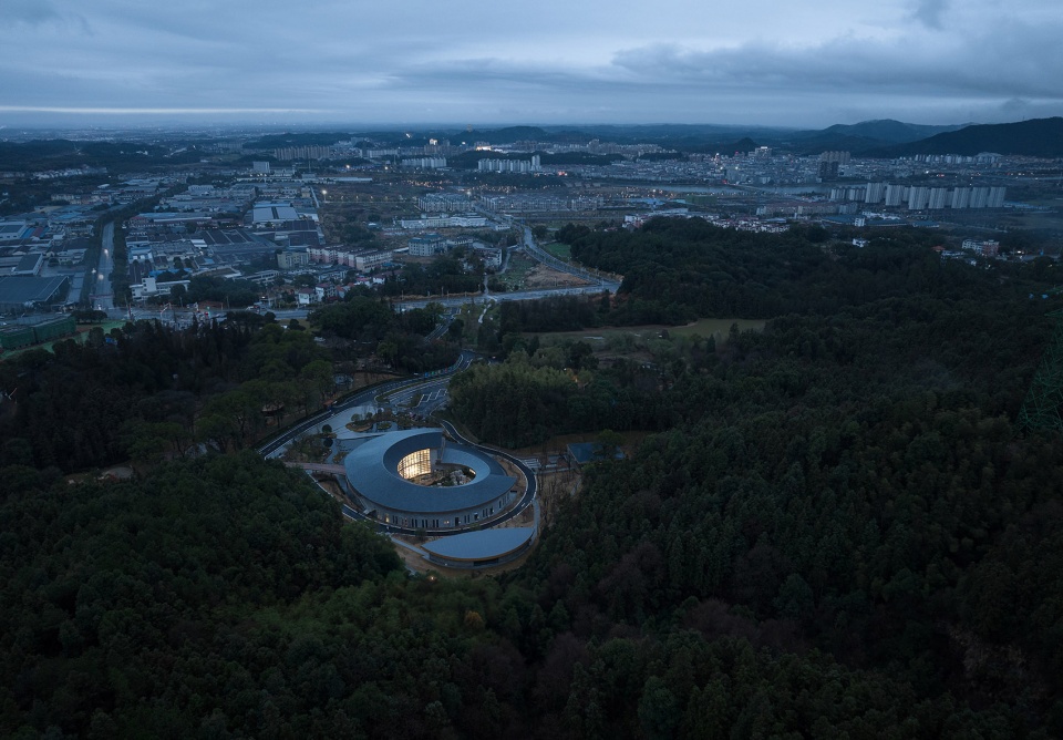 jiangxi gian salamander cultural and creative experience center by hesion architecture office