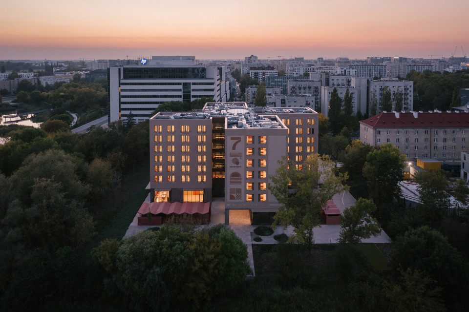 student housing no 7 by projekt praga
