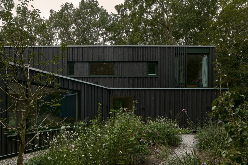 Forest House Oostvoorne by Kumiki Architecture