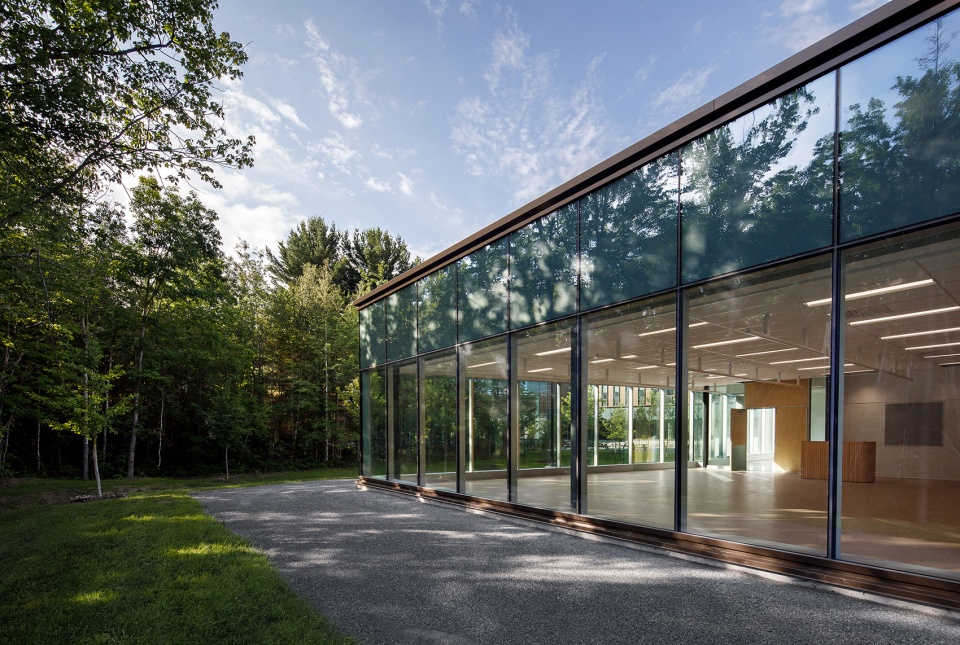 ecole secondaire du bosquet by msdl architectes