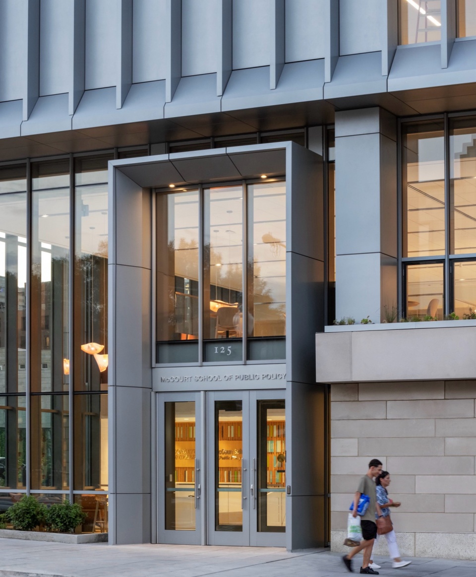 mccourt school of public policy georgetown university by robert a m stern architects