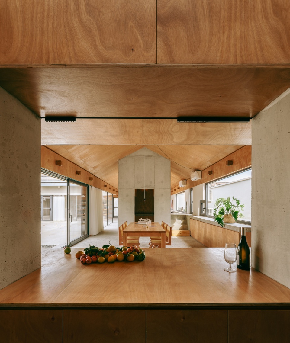 House of Cross by chaoffice