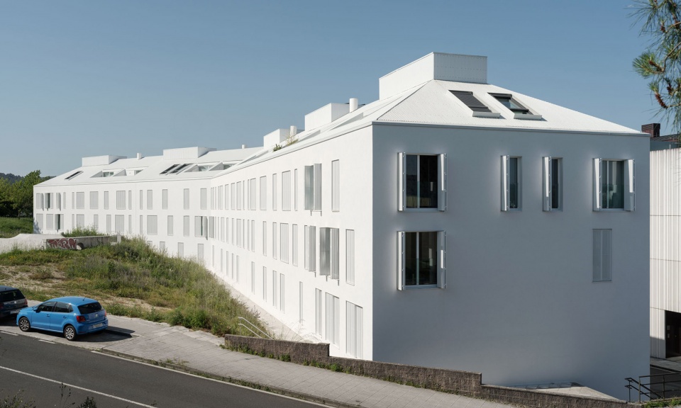 alto residencial coop by carbajo barrios arquitectos
