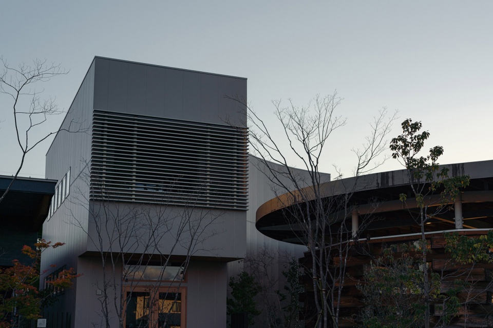 lab store by architrip inc