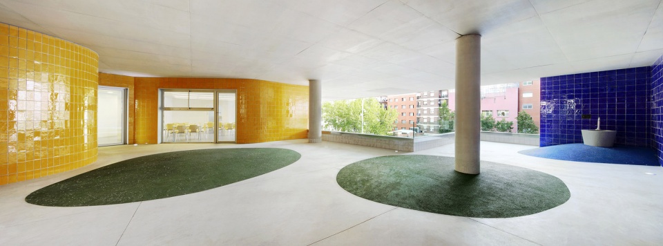 the collage building cultural centre teresa pamies by jorge vidal studio