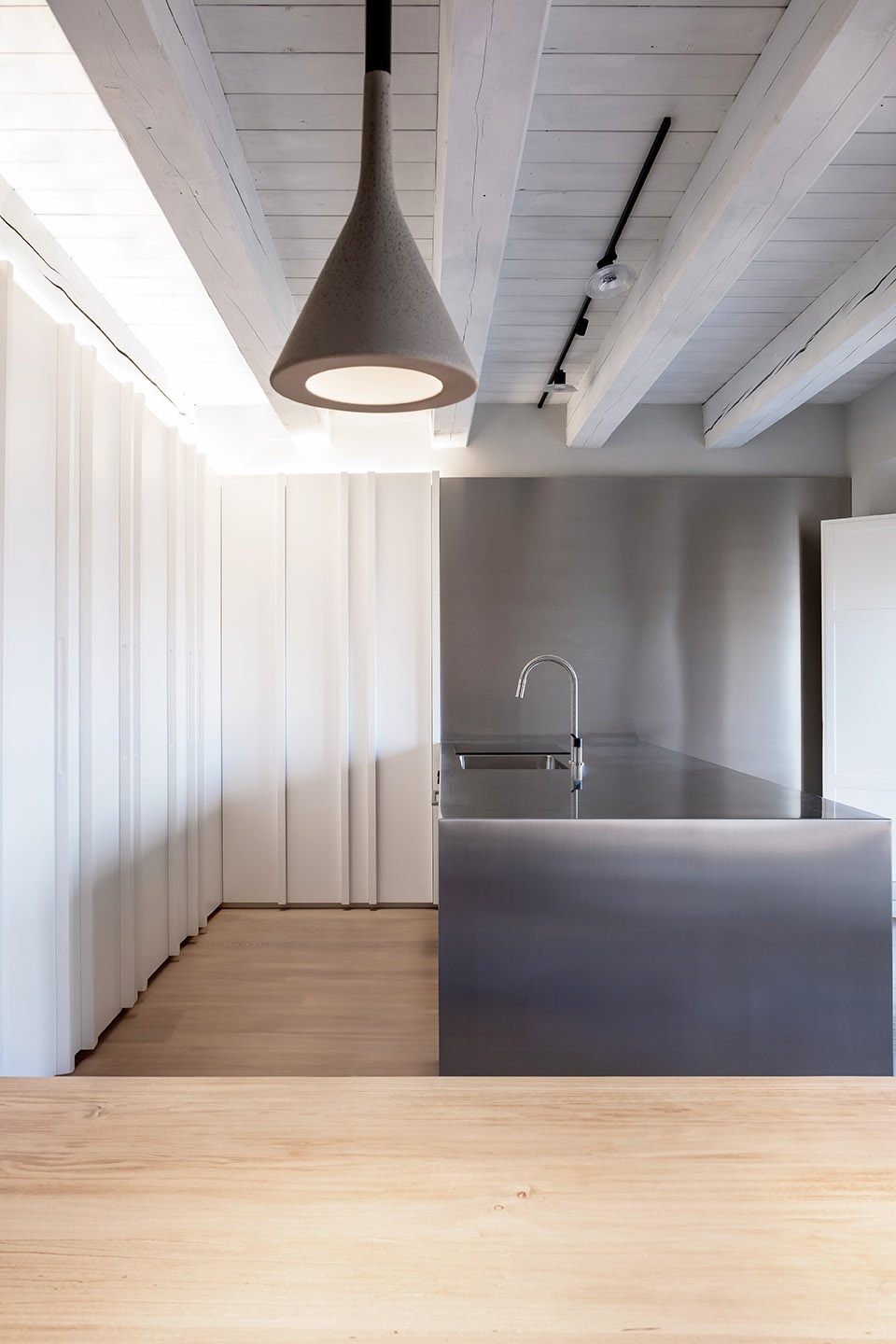 the nap penthouse by tisselli studio architetti