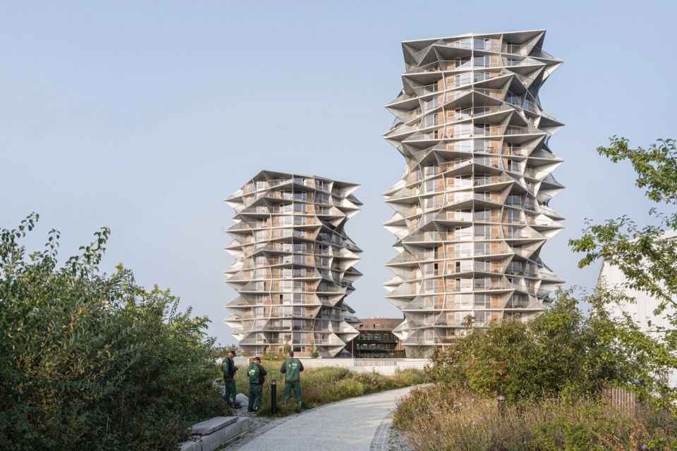 Kaktus Towers BIG